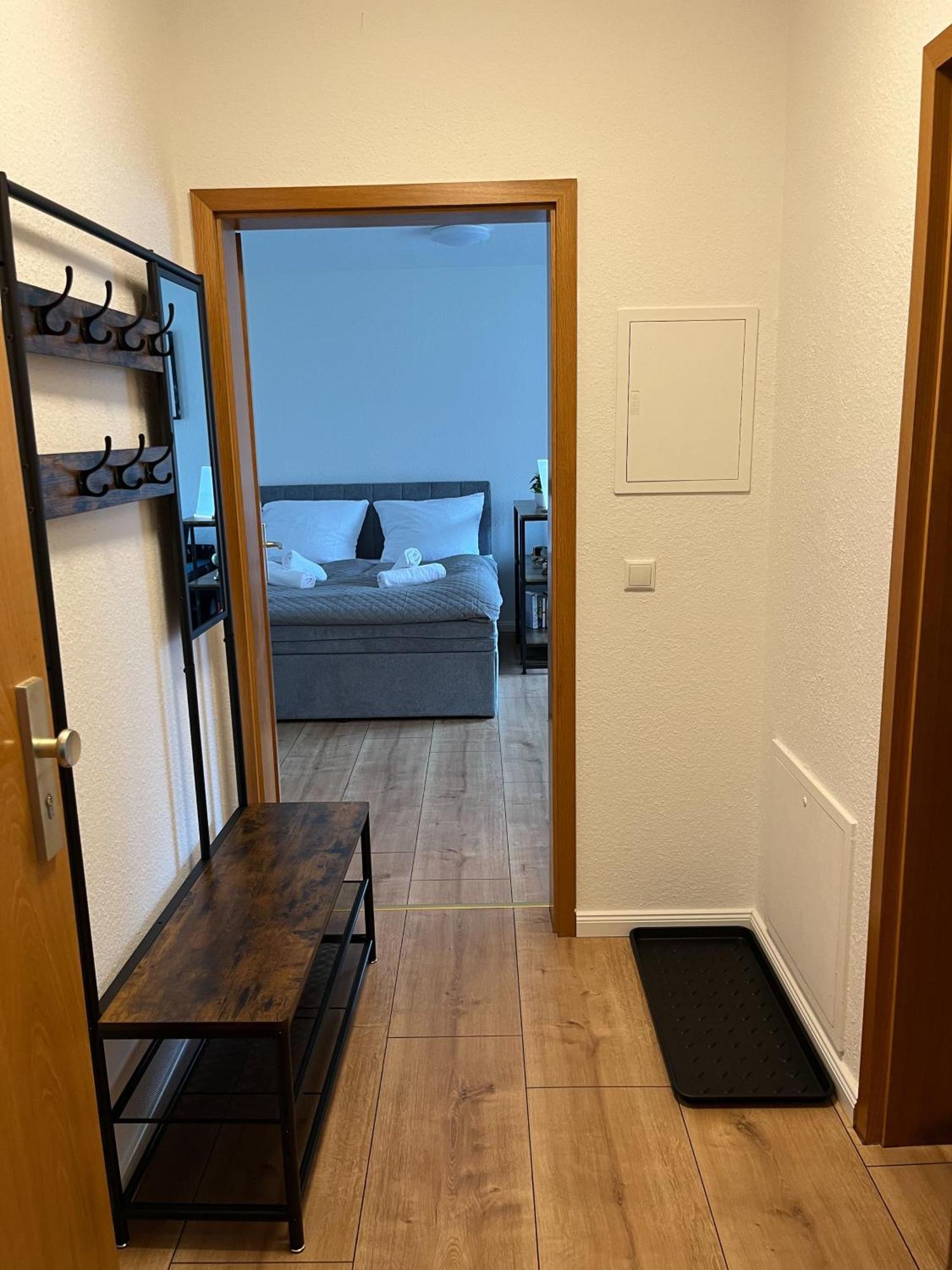 Apartment Fuer 2 Mit Balkon ベルナウ・バイ・ベルリン エクステリア 写真